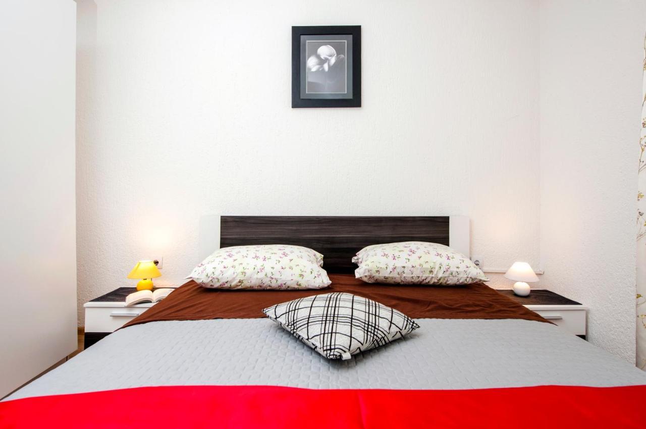 Cerin Apartment Ровинь Экстерьер фото